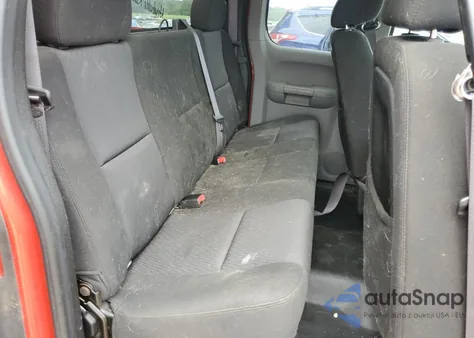 2011 Chevrolet Silverado C1500 z USA, uszkodzony, nr VIN 1GCRCPEX9BZ207871